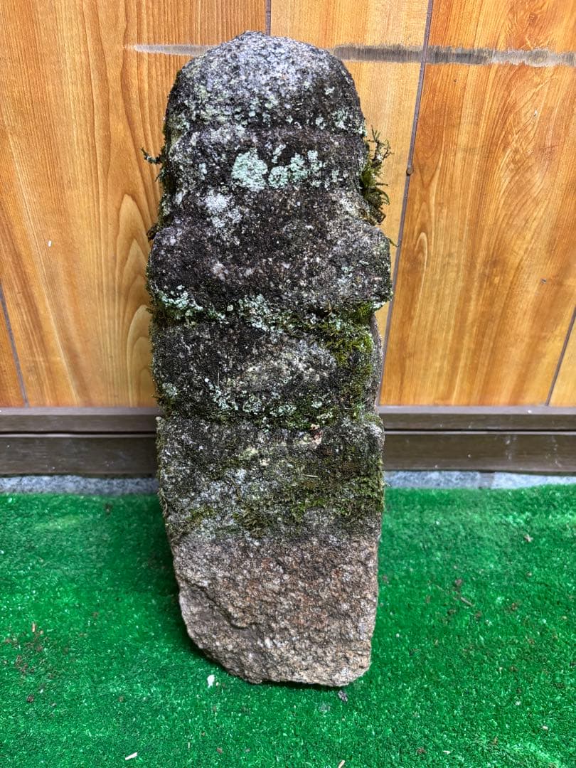 石仏、一石五輪塔② 中