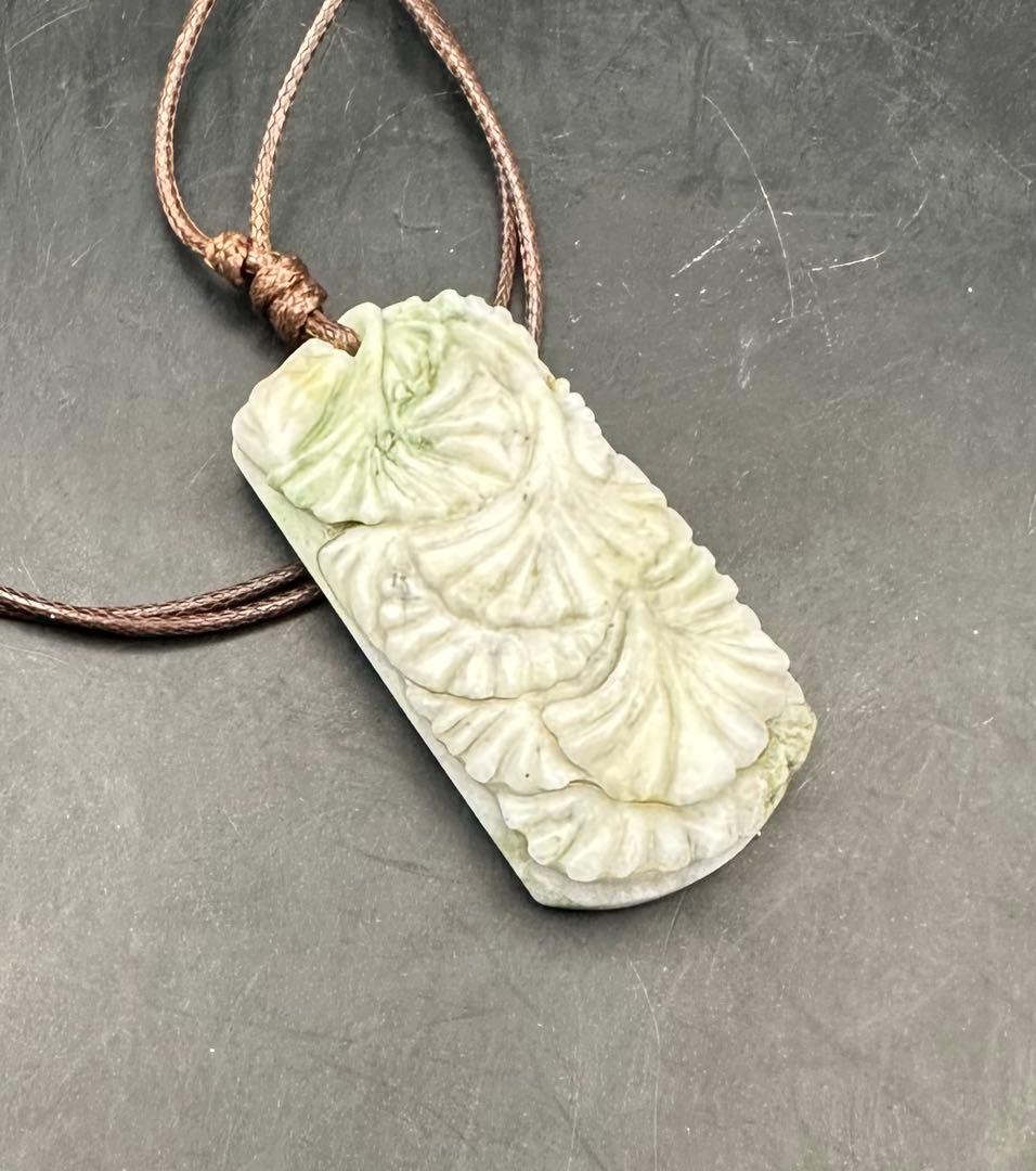 2025.9.11秋意　イチョウの葉っぱ