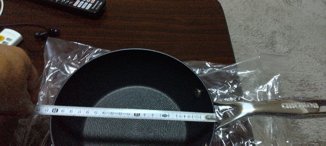 マイヤーサーキュロンフライパンセット　20cm（ガラス蓋付）