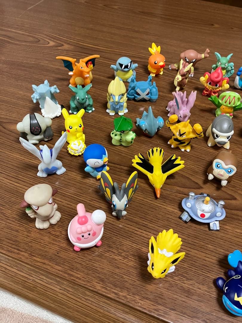2.ポケモン　フィギュア 沢山　57体位