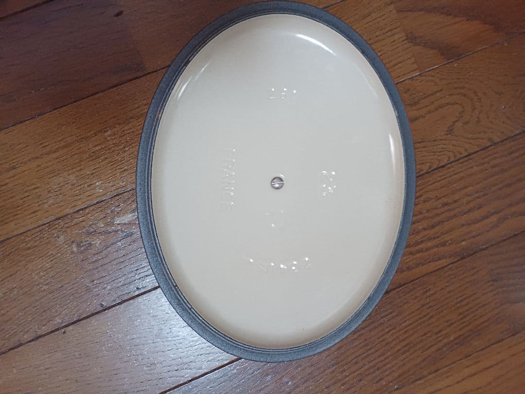 ル・クルーゼ ココット オーバル 23cm オレンジ 2.6L