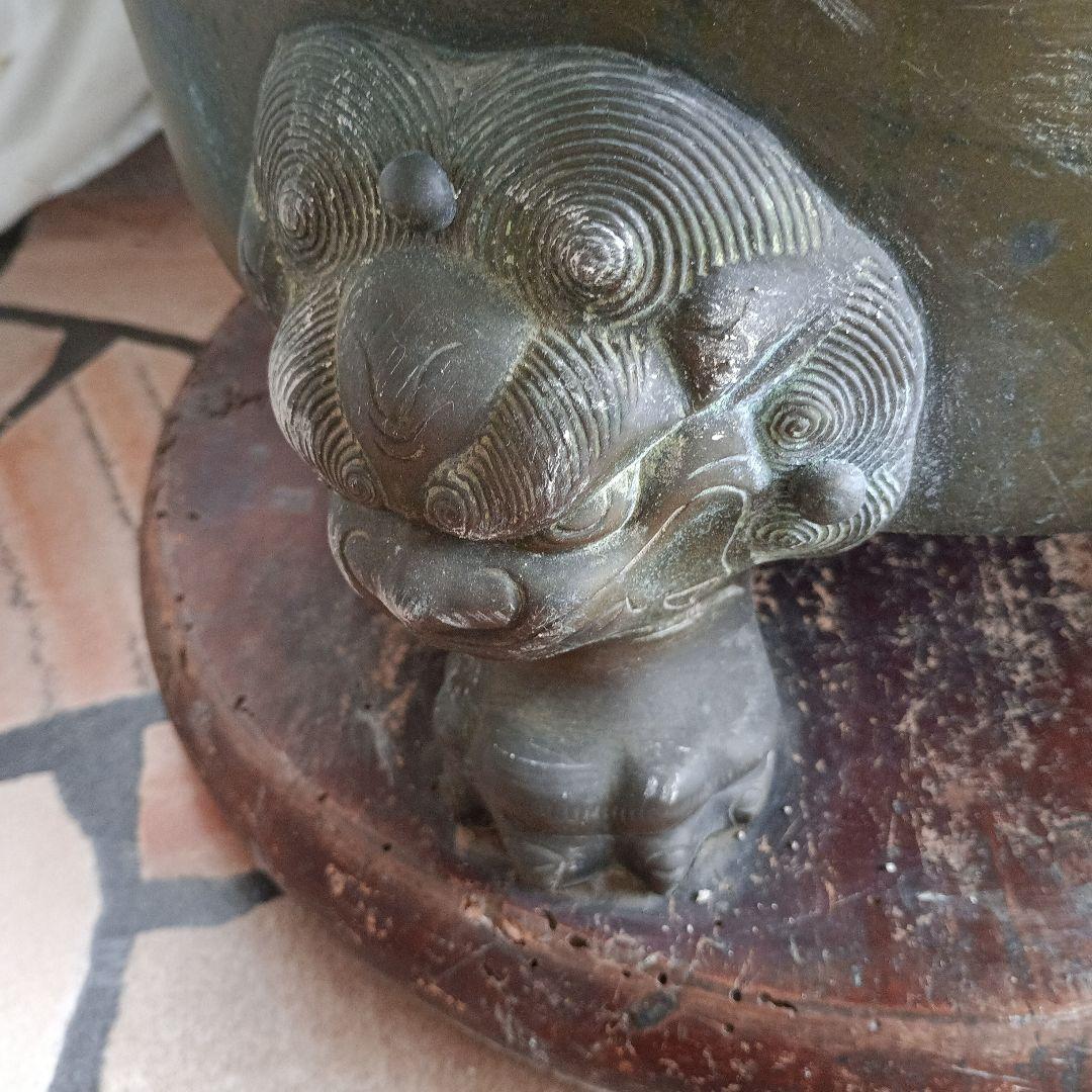 青銅製香炉 ライオンモチーフ