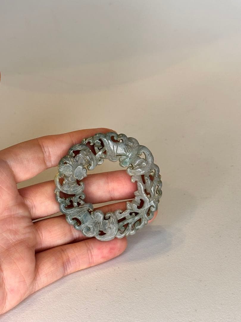 中国 清代 翡翠 镂空彫 圆環 蝙蝠文 有孔 吊りペンダント 古美術品