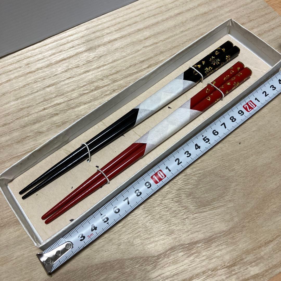 D-4 夫婦箸 セット 漆塗り 桜紋 金彩 朱 黒 箱入り ペア 新品 うるし屋