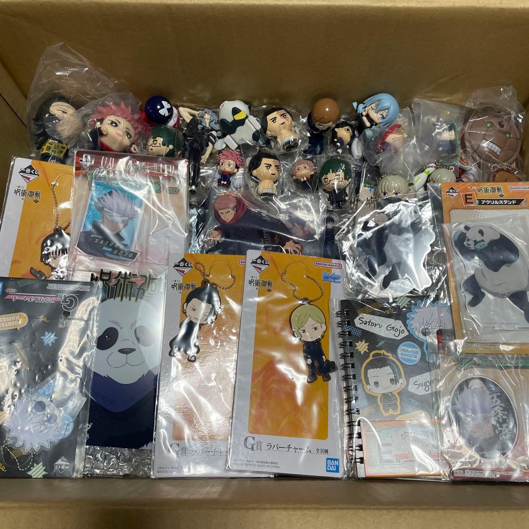 アニメ キャラクターグッズ 大量 缶バッジ アクリルスタンド まとめ売り　希少品