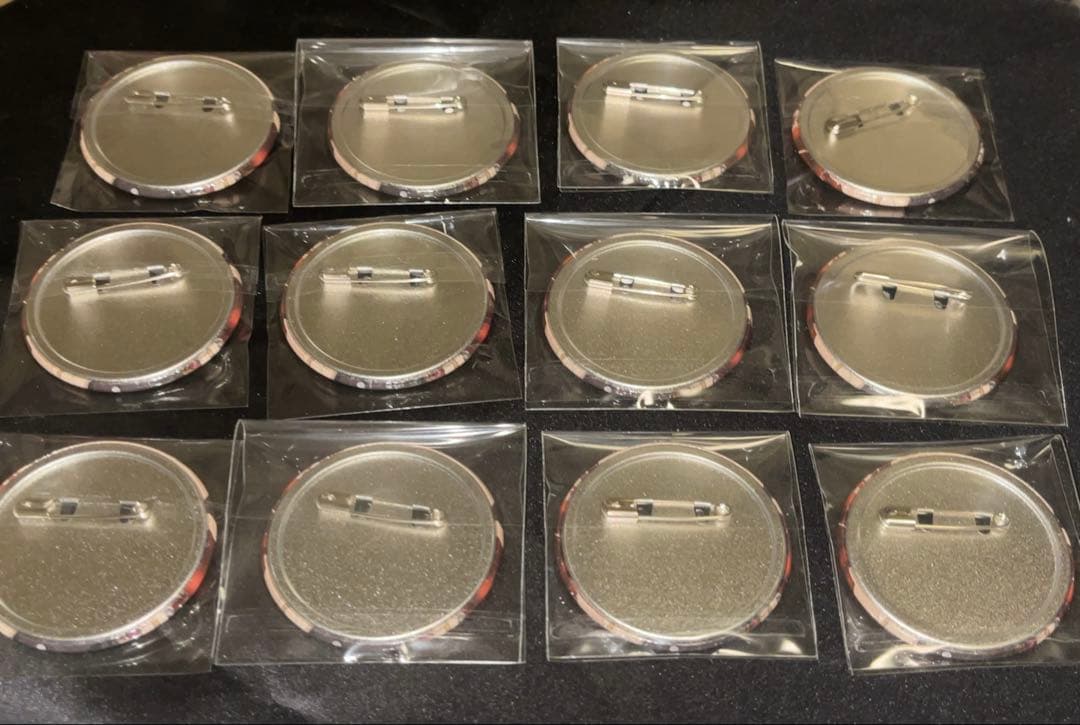 あんスタ MELLOW DEAR US 甘楽チトセ 缶バッジ 12点セット - メルカリ