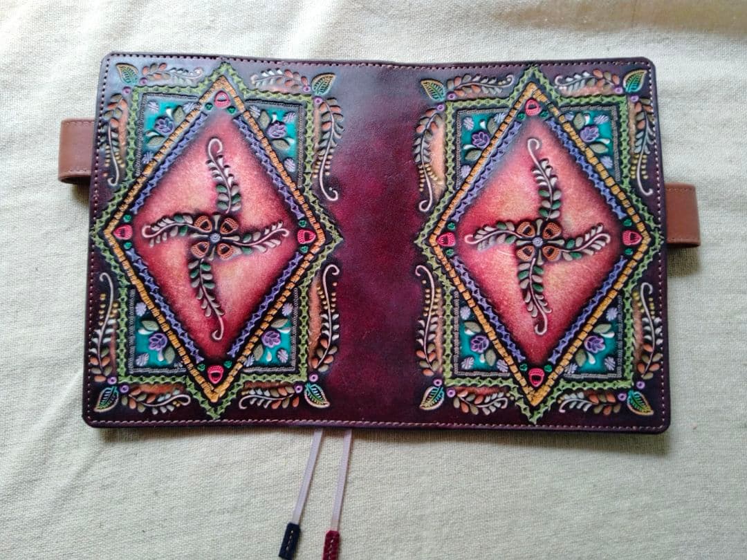 ほぼ日手帳対応、文庫サイズカバー　牛革　刻印＆拭き染め