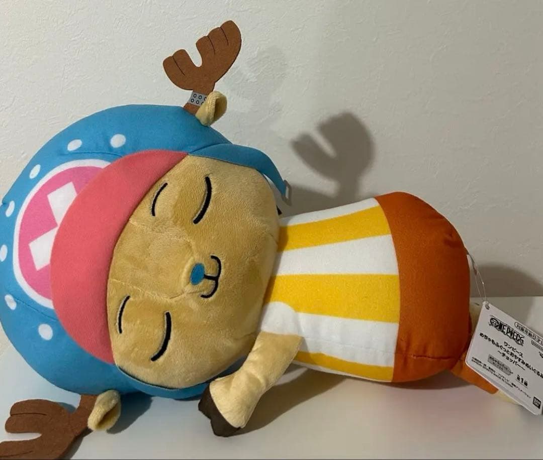 新品 ワンピース めちゃもふぐっとおやすみぬいぐるみ〜チョッパー