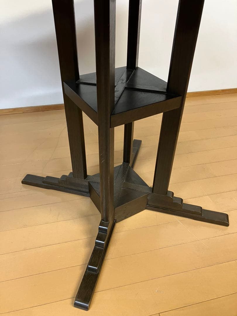 カフェテーブル　70×80×H68