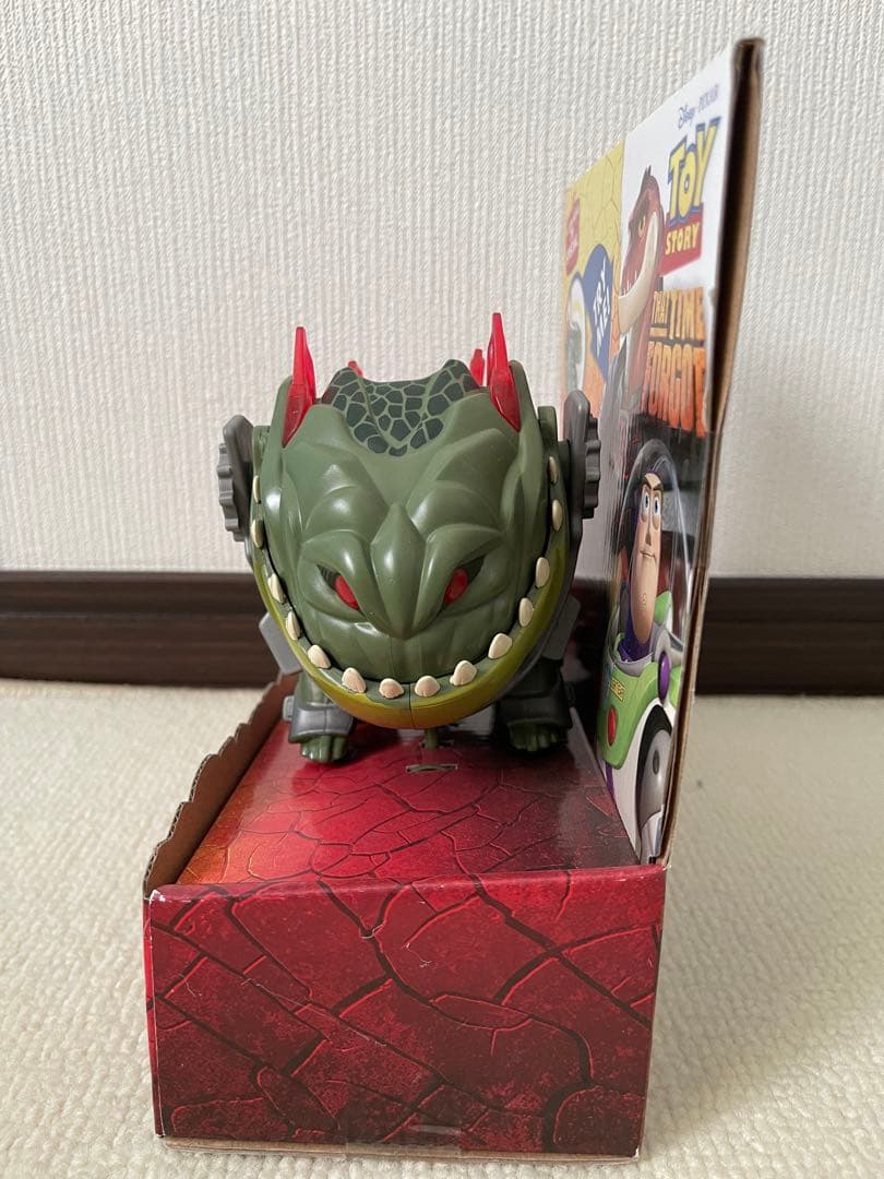 トイストーリー 謎の恐竜ワールド ゴライアソン フィギュア - メルカリ