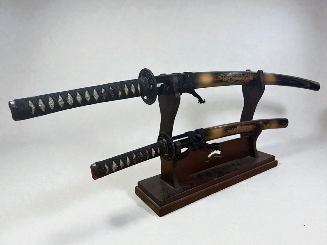 【高級鑑賞用模造刀】　蒔絵龍彫刀身大小　美品