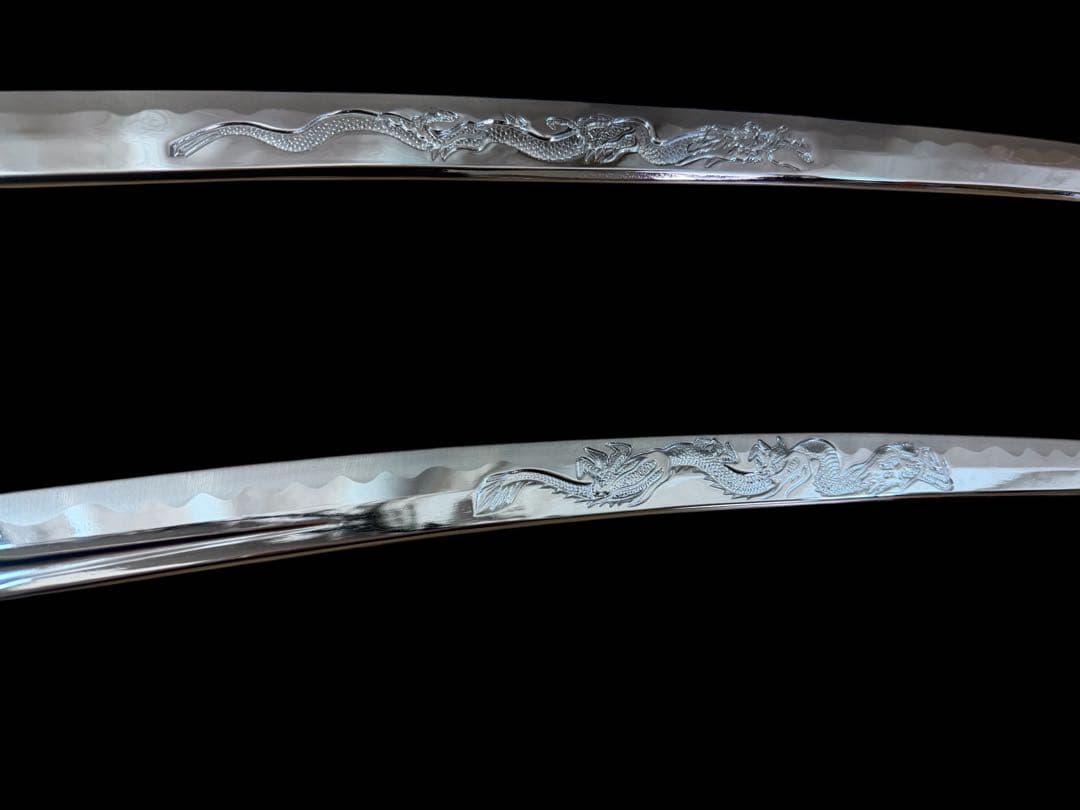 【高級鑑賞用模造刀】　蒔絵龍彫刀身大小　美品