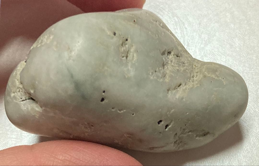 糸魚川翡翠（海石） １個