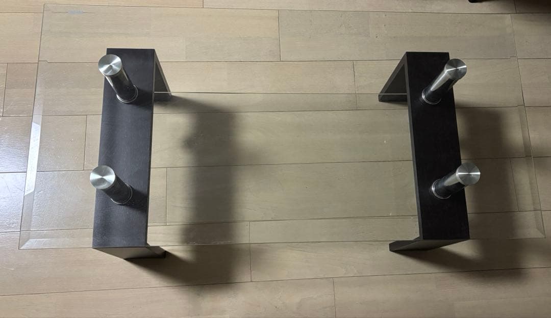 ガラステーブル　ローテーブル