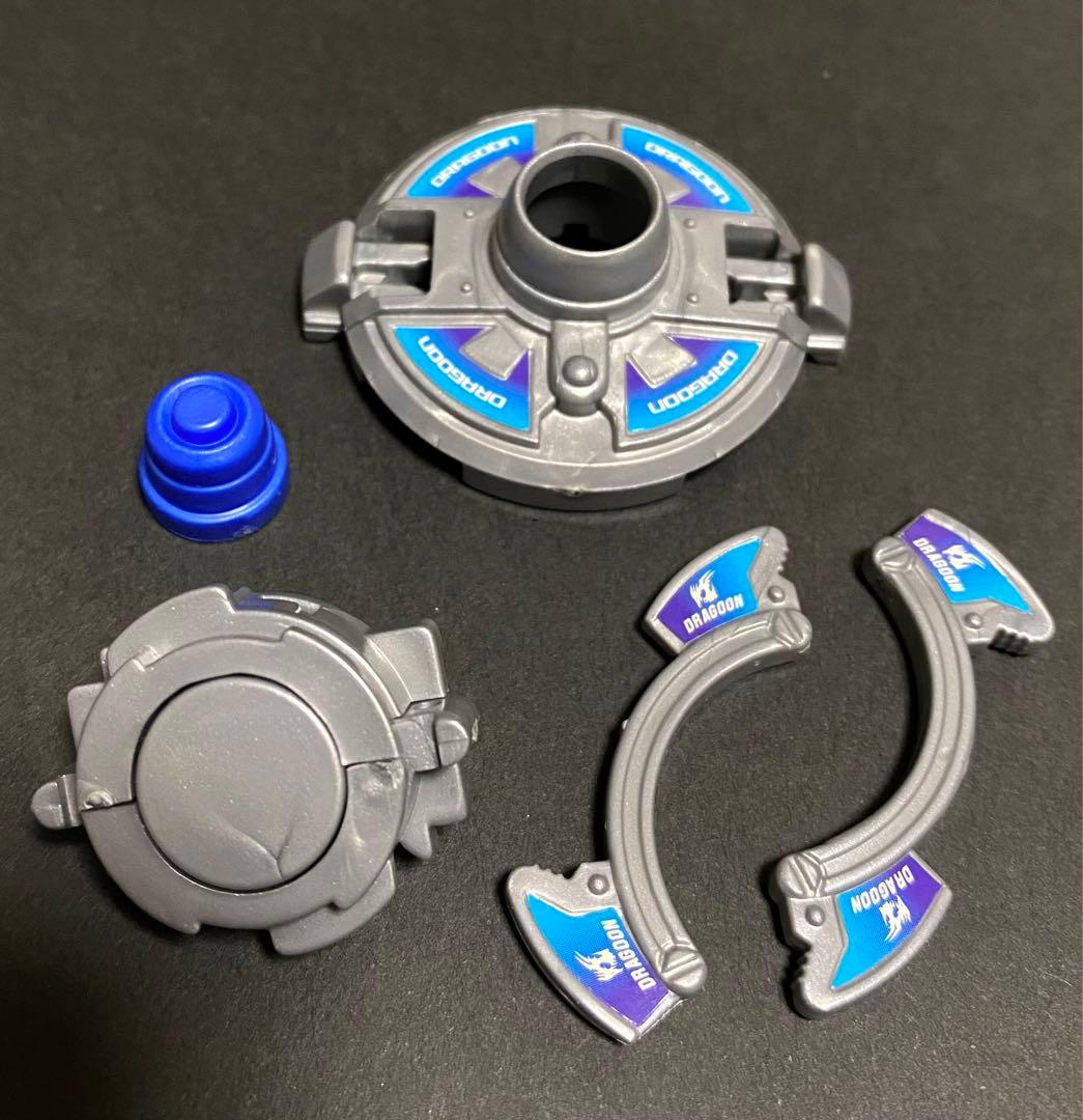 ドラグーンV2 シルバーVer. 爆転シュートベイブレード - メルカリ