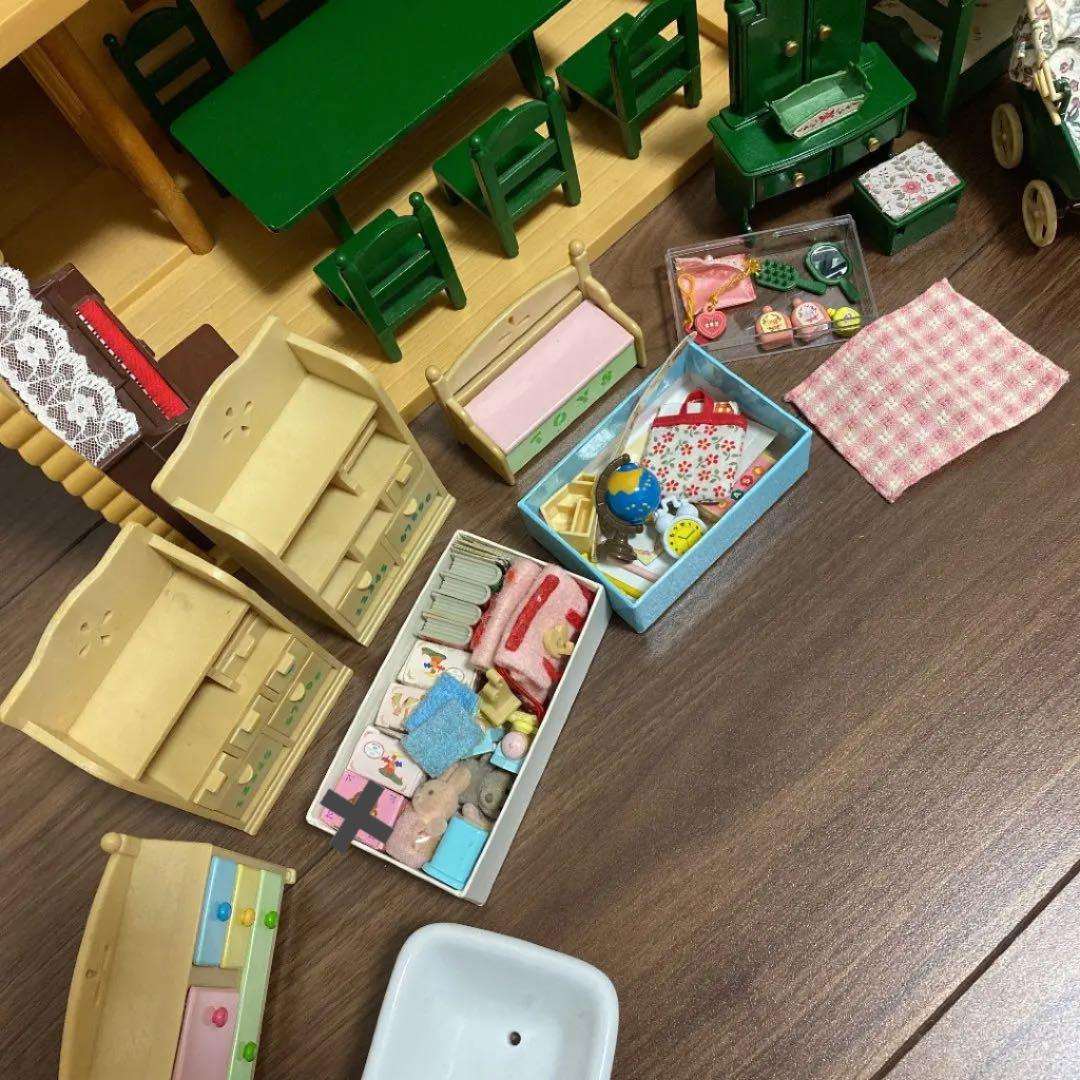 シルバニアファミリー　赤い屋根の大きなお家　初期　セット