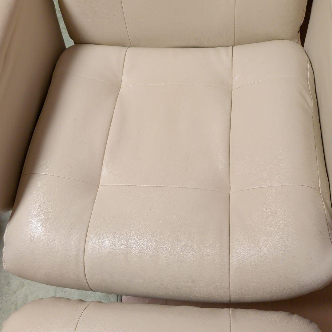 クリーム色 リクライニングチェア回転式＆オットマン付き美品