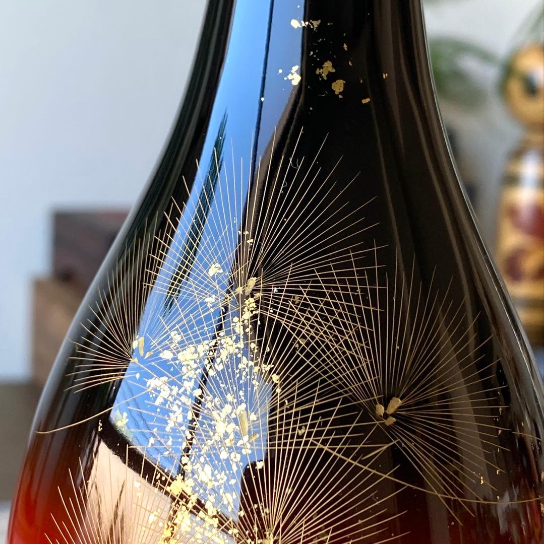 輪島塗　黒朱　花器　一輪挿し　花瓶　鶴首型　沈金　ぼかし塗