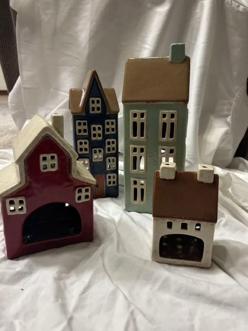 陶器製家型置物セット（キャンドルハウス）