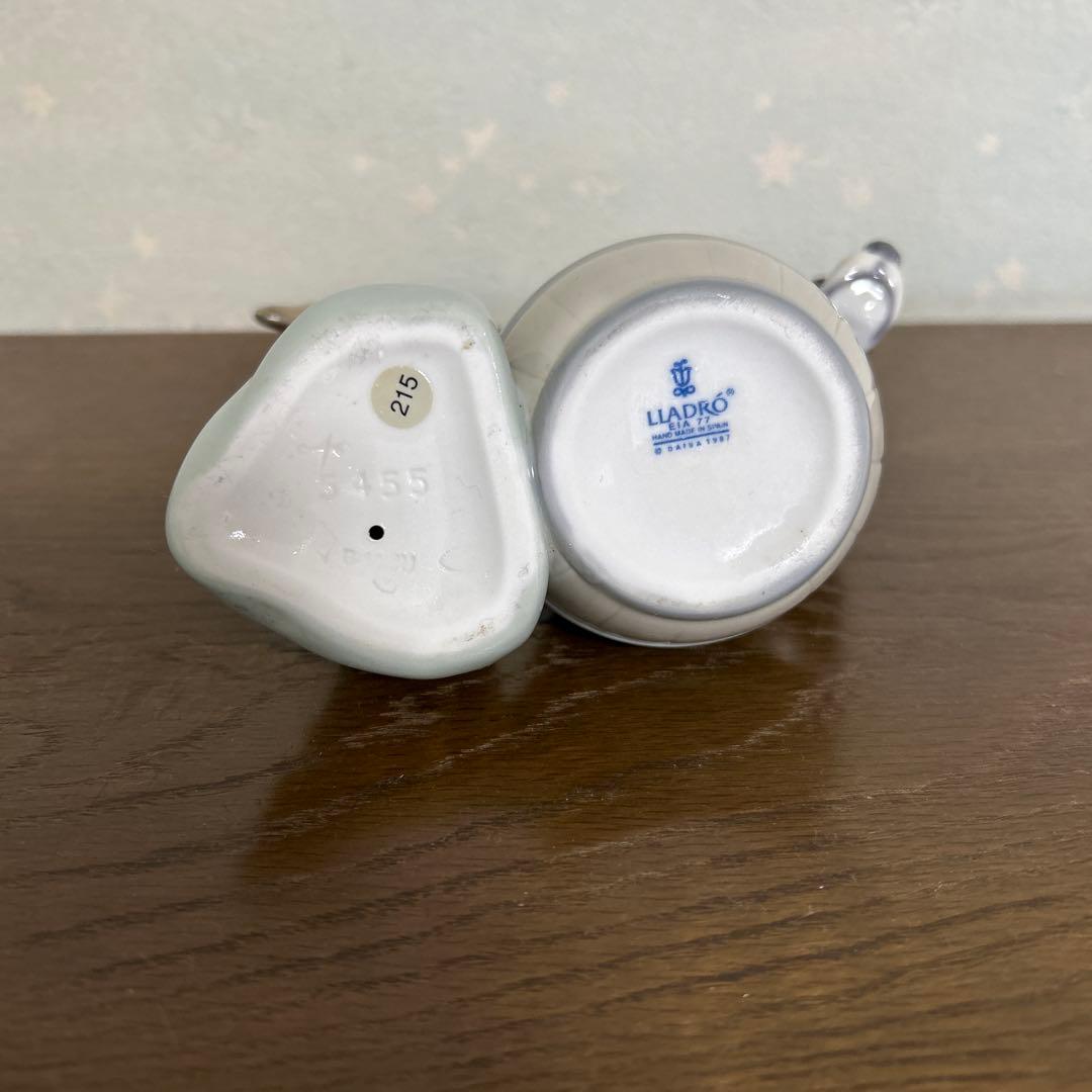 リヤドロ　犬　お風呂