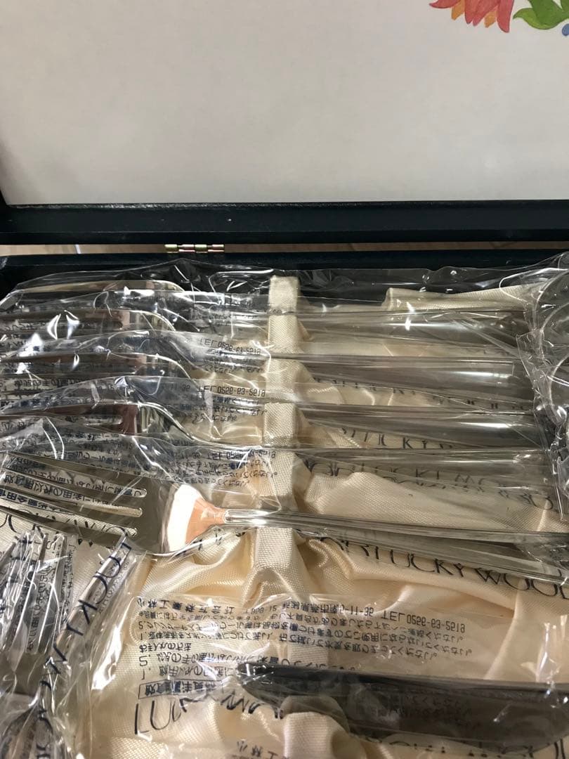 ラッキーウッド　カトラリーセットこーさん❣️