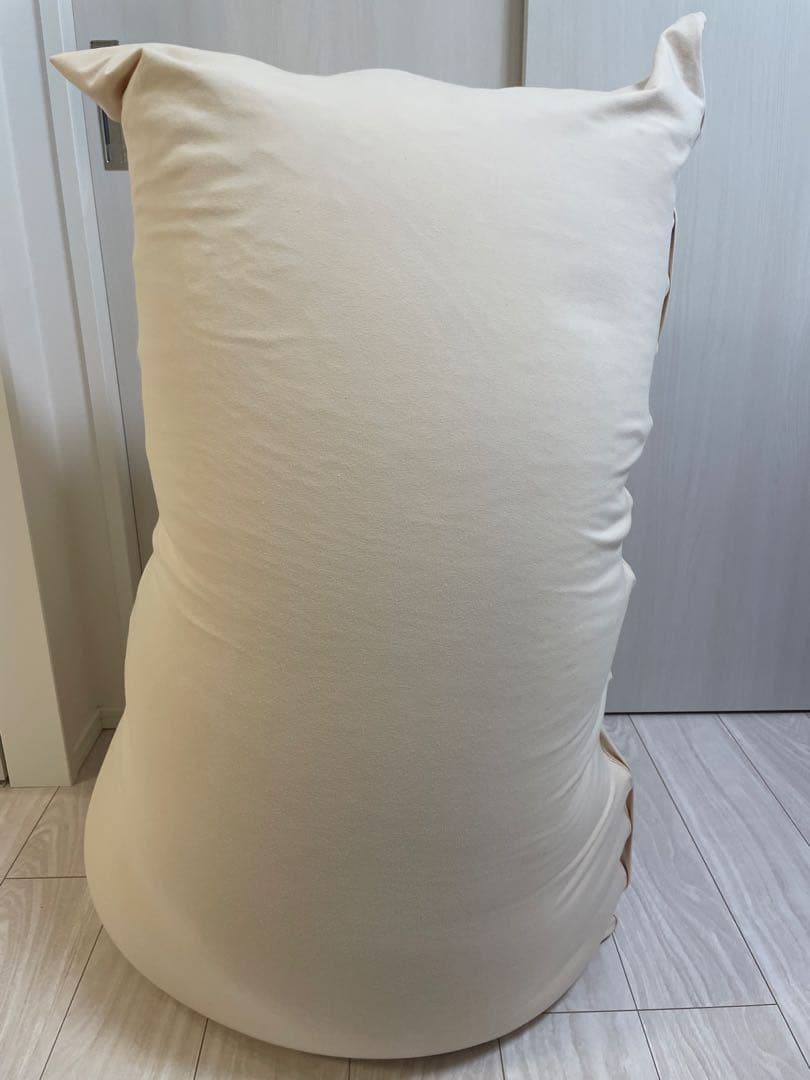 ゆっきー　Yogibo short ヨギボーショート クリームホワイト