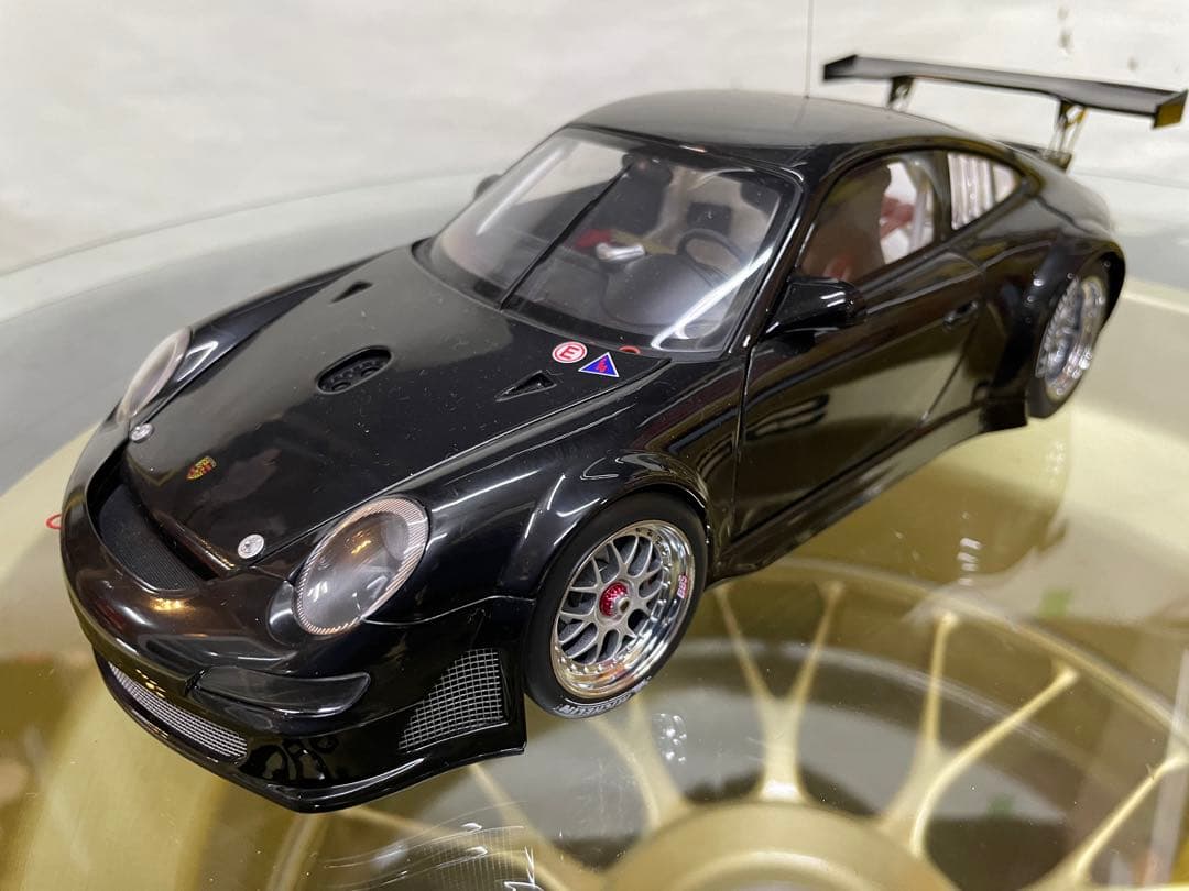オートアート　　ポルシェ911 GT3 RSR