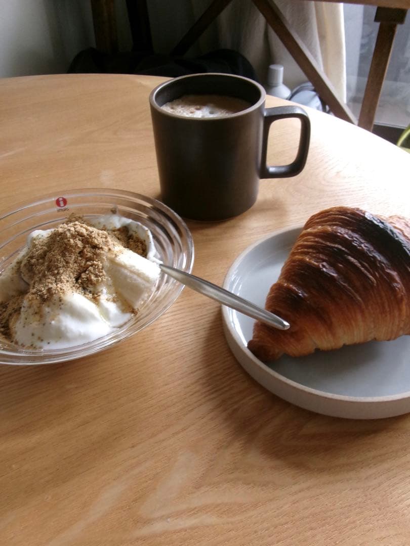 イームズ CTW プライウッドコーヒーテーブル（リプロダクト）