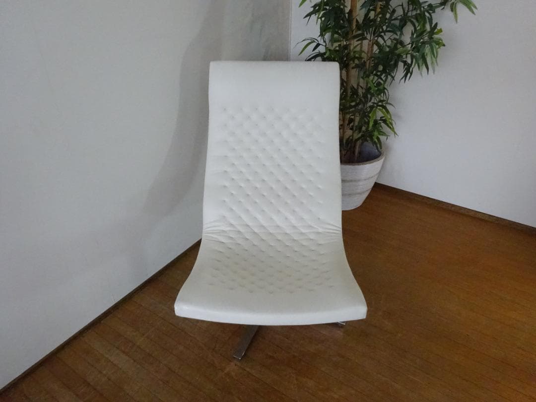 デセデ（スイス）DS-51　Slim　ラウンジチェア　本革　ひじ掛けなし　美品