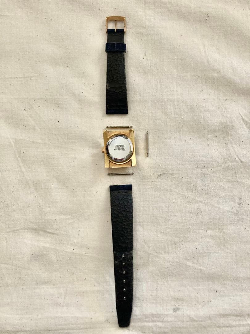 ビンテージリストウォッチ(SICURA メンテ　修理必須)