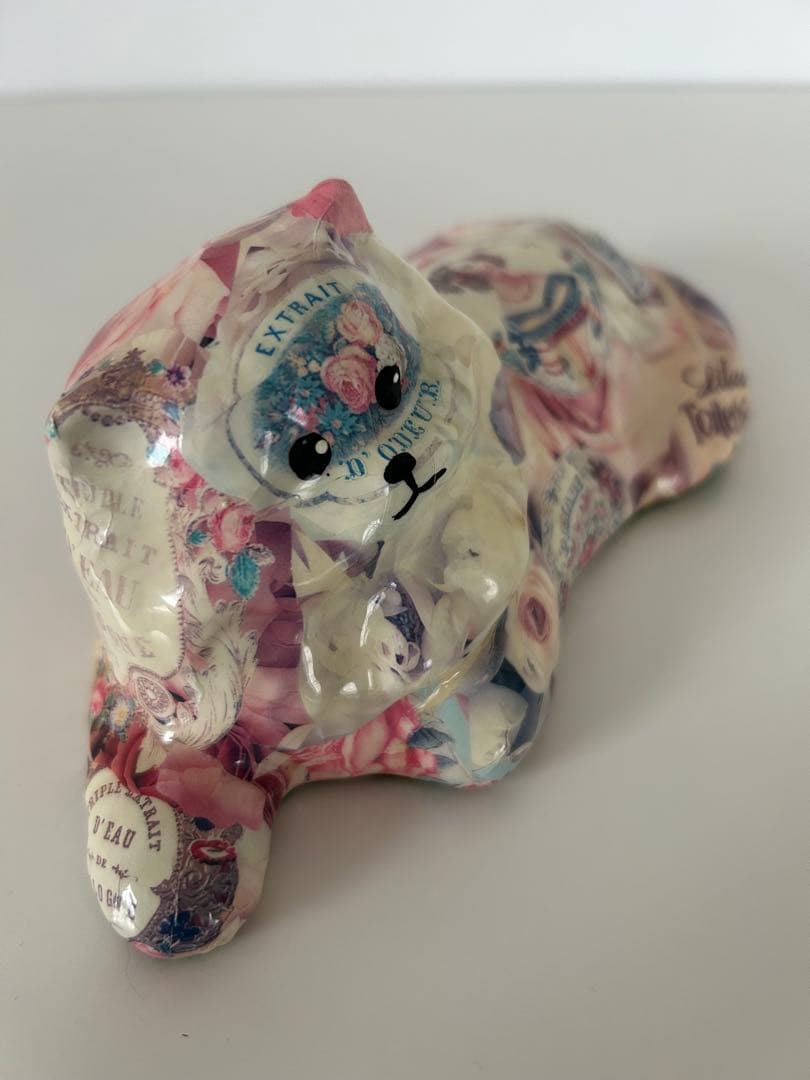 猫　陶器 置物　花柄　アンティーク　レトロ　猫の置物