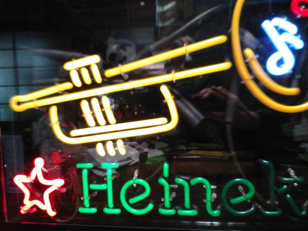 ビンテージ│ハイネケン│トランペット│ネオンサイン│音符ネオン