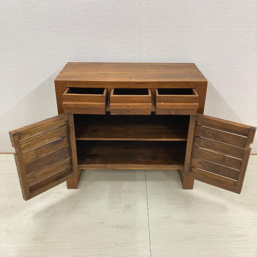 木製　キャビネット　サイドボード　収納　天然木