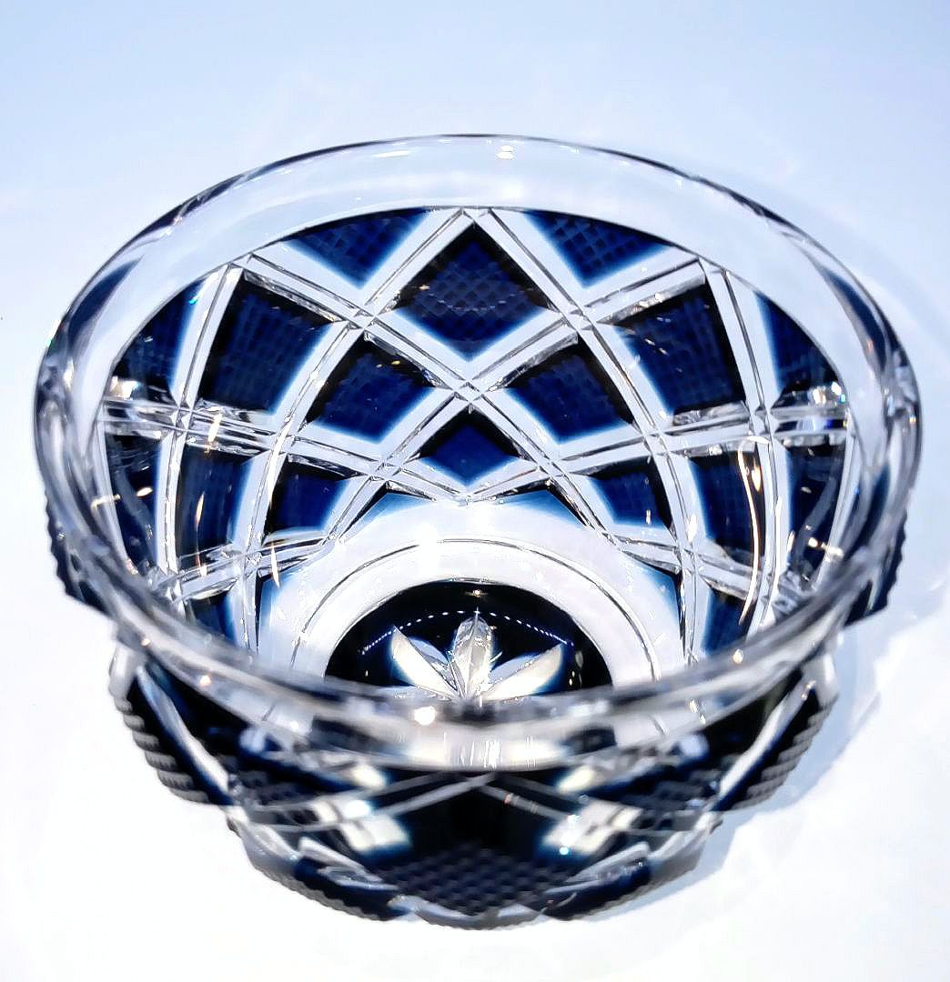 【新品未使用】島津薩摩切子 薩摩ガラス工芸作 小付鉢 藍 二重矢来に魚子文