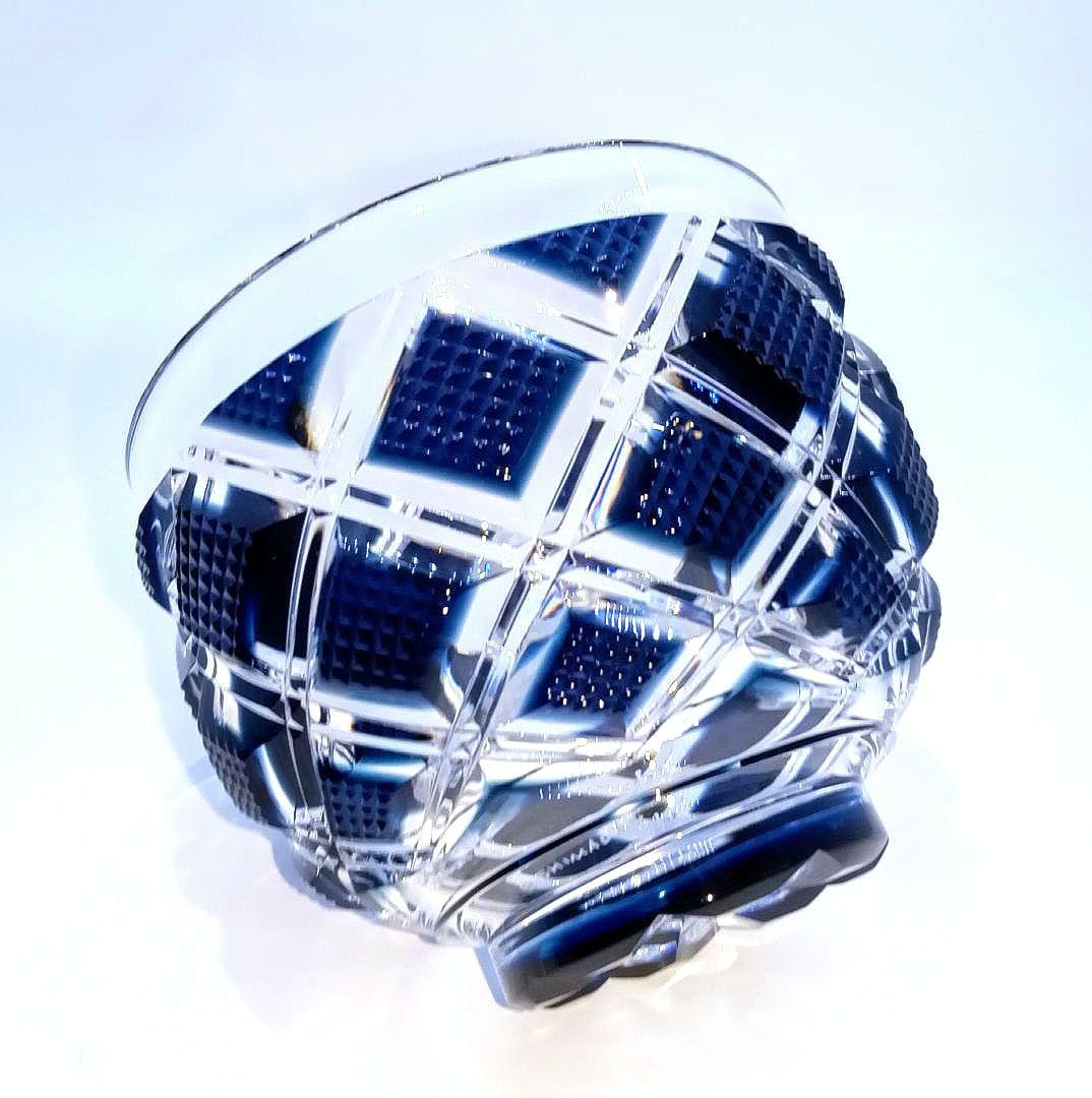 【新品未使用】島津薩摩切子 薩摩ガラス工芸作 小付鉢 藍 二重矢来に魚子文