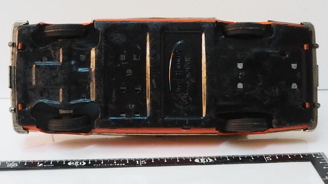 萬代屋【イスズ ベレル タクシー リモコン欠】当時物ブリキ製ミニカーTIN【箱無