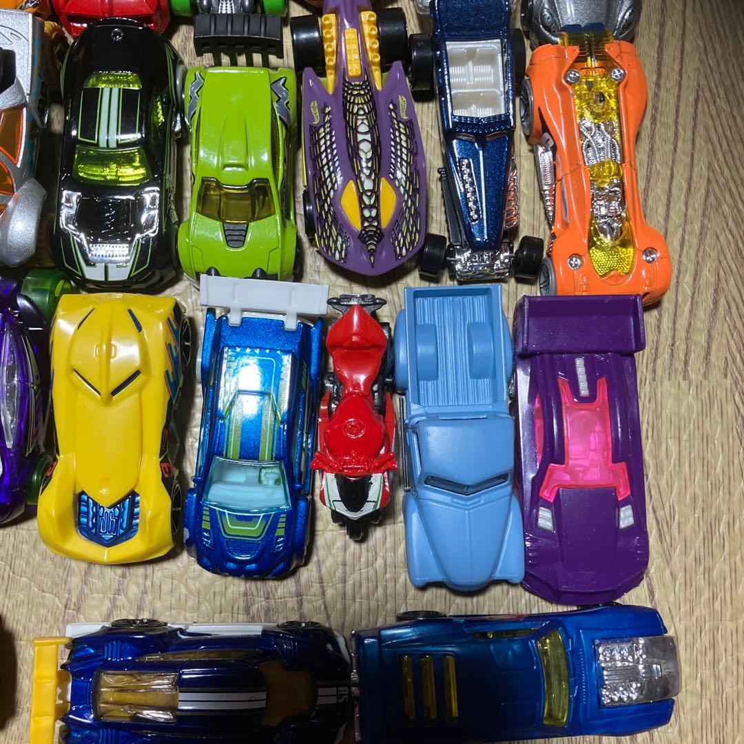 ホットウィールミニカーまとめ売り 44台 - メルカリ