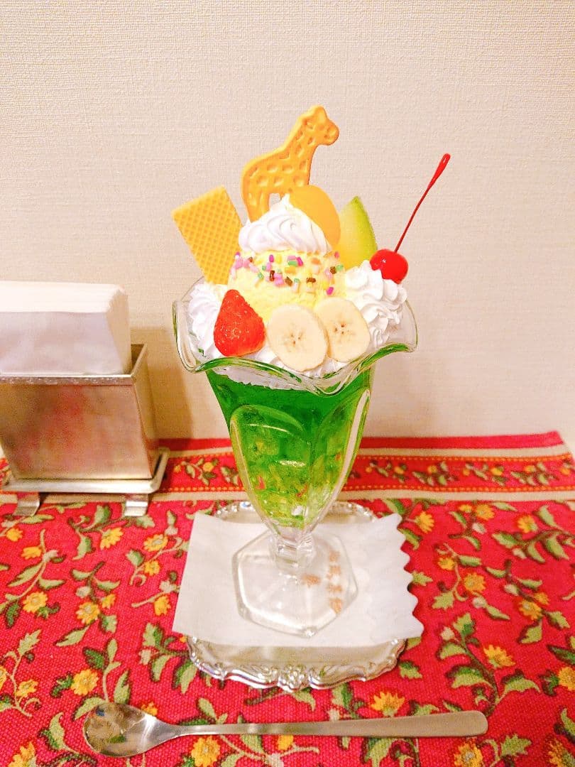 昭和レトロ 純喫茶のキリンさんパフェ 食品サンプル