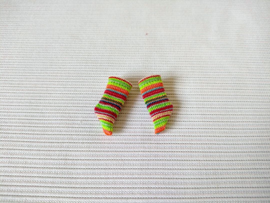 オビツ11 こまったちゃん あまむす⭐️ビタミンボーダーソックス