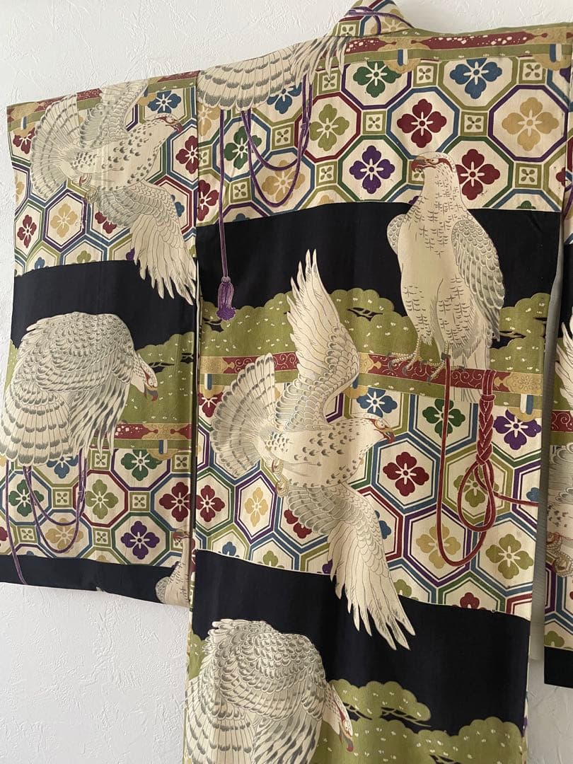 七五三　3歳　アンティークお着物セット　正絹　抹茶色の総絞り被布　ブーツ