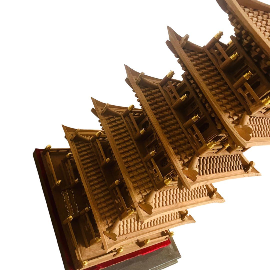 美品】木製模型 法隆寺 五重塔 置物 飾り物 高さ約60cm ガラスケース付