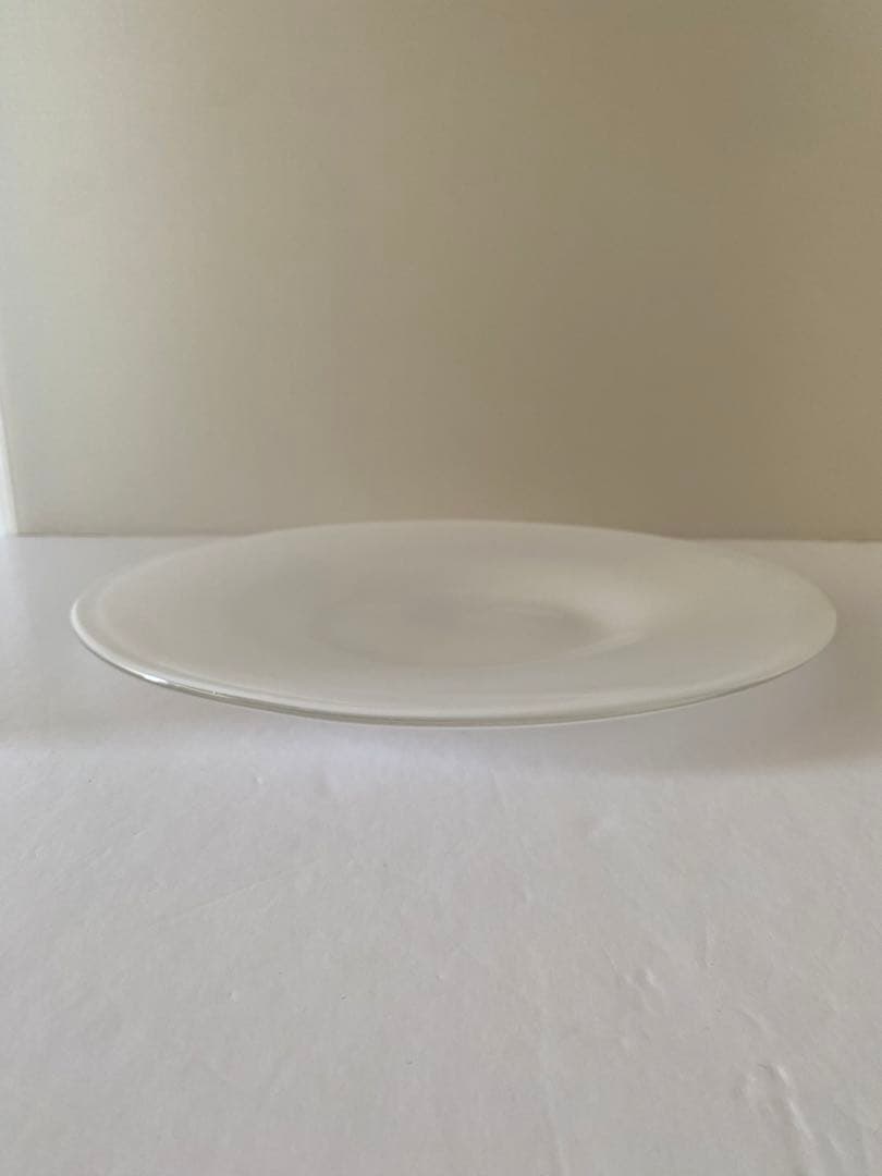 辻和美　乳白色　オーバルプレート② 未使用