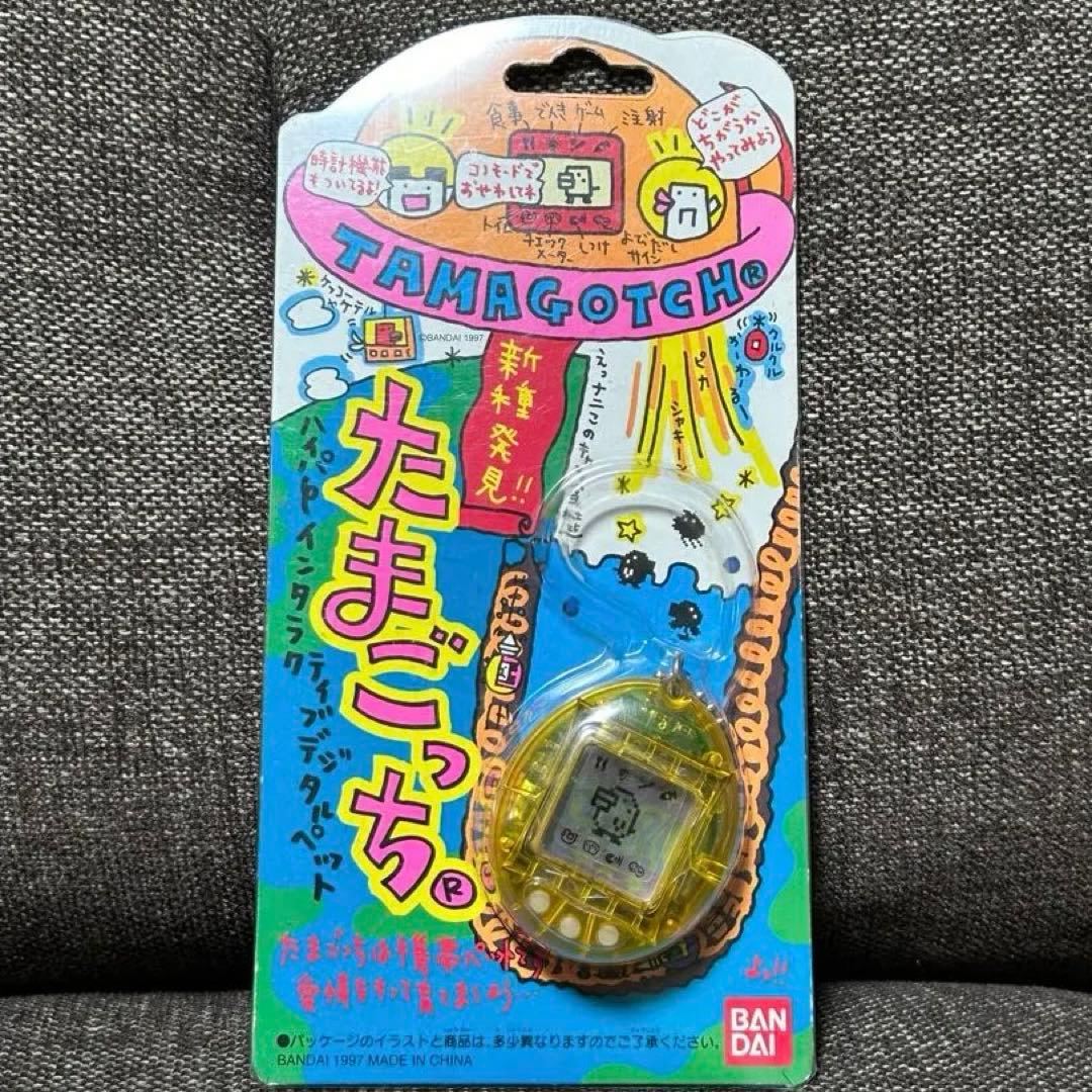 初代たまごっち クリアイエロー - メルカリ