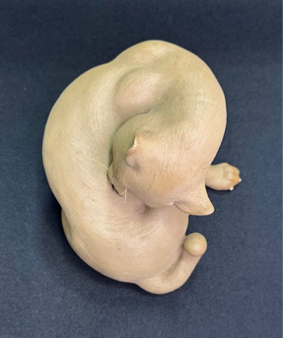 猫の陶器製焼物