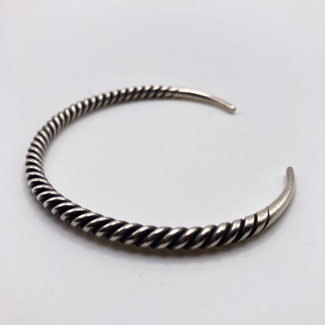 カレン族　シルバー　バングル　ユニセックス