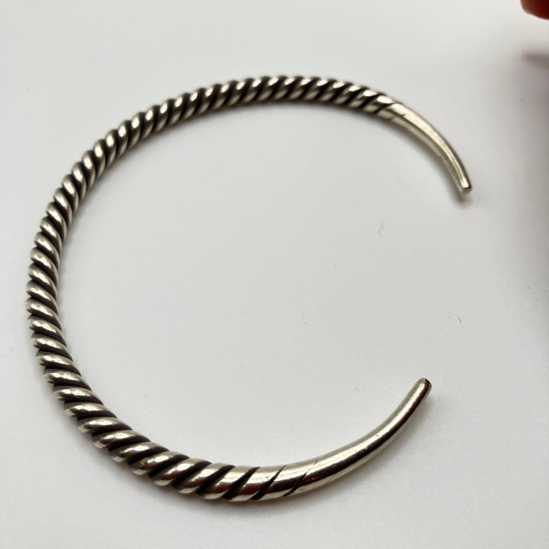 カレン族　シルバー　バングル　ユニセックス