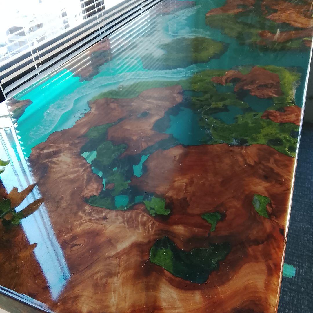 一点物のレジンテーブル一オリジナルデザイン樹脂アート