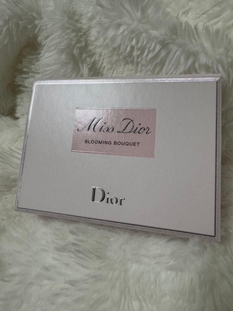 ミス ディオール クリスマスコフレ2023（数量限定）