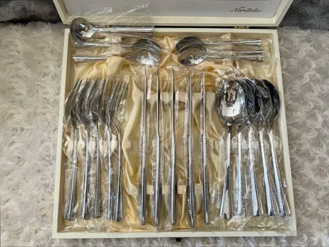 ノリタケ　カトラリーセット　シルク ロード　ディナーセット〈21本セット〉