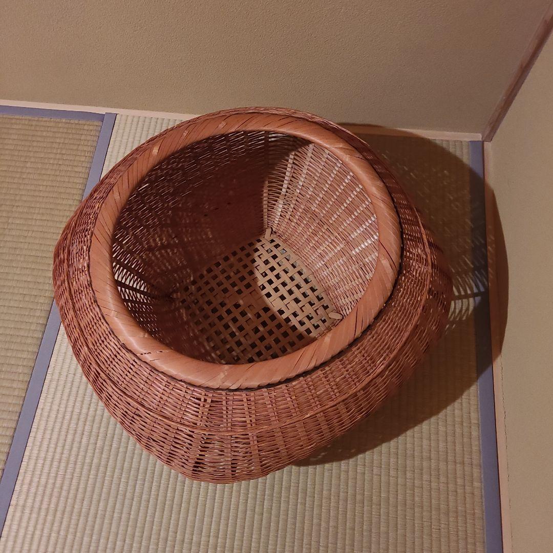 四つ足整理篭（大）日本民芸館展民芸協会賞